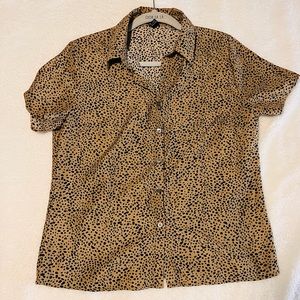 FOREVER 21 Shirt / SIZE M